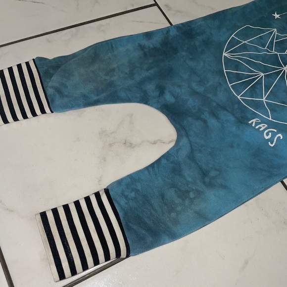 12/18m Rags to Raches - Picture 2 of 3